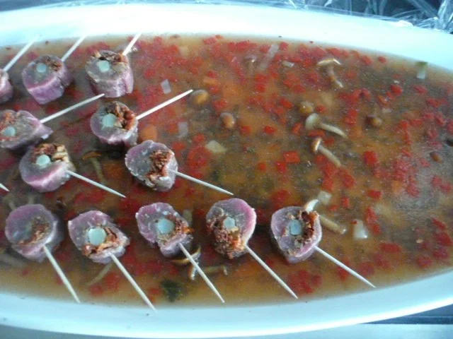 Rezept: DEKO : Tellerspiegel aus Pilzen und Gemüse DEKO : Tellerspiegel aus Pilzen und Gemüse - Rezept