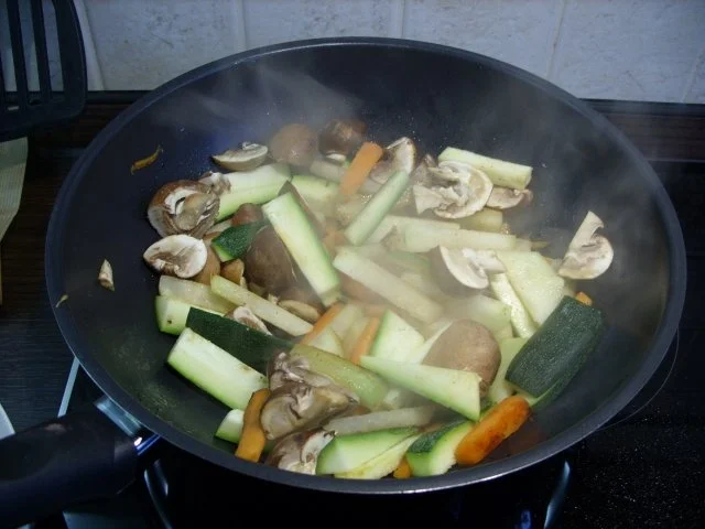 Gemüsepfanne mit Kaßler - Rezept