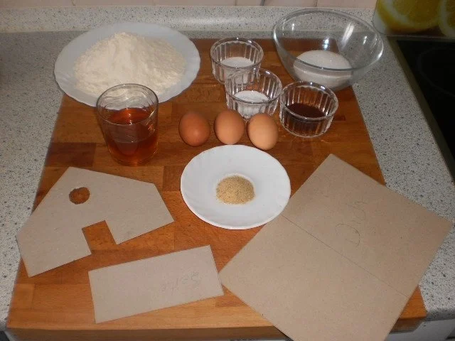 Rezept: Lebkuchenhäuschen Bild Nr. 2 Lebkuchenhäuschen - Rezept - Bild Nr. 2