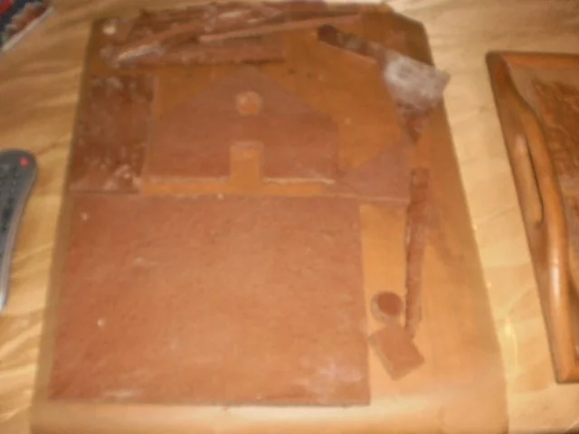 Rezept: Lebkuchenhäuschen Bild Nr. 7 Lebkuchenhäuschen - Rezept - Bild Nr. 7