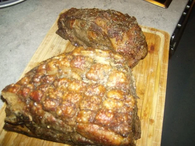 Rezept: Schweinsbraten zworaloa Schweinsbraten zworaloa - Rezept