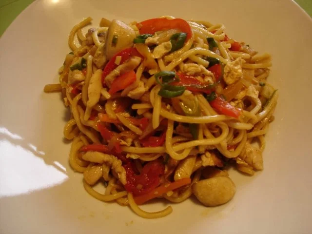 Chinesisches Bratnudeln nach Papa IV - Rezept