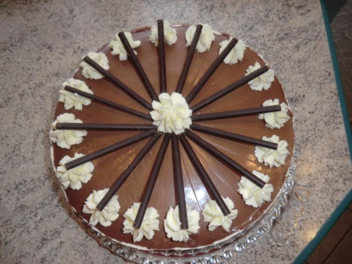 &#9829 Milka - Bananen - Torte &#9829 - Rezept - Bild Nr. 29