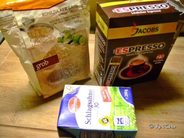 Rezept: Dessert: Joghurt Stracciatella Creme Bild Nr. 2 Dessert: Joghurt Stracciatella Creme - Rezept - Bild Nr. 2