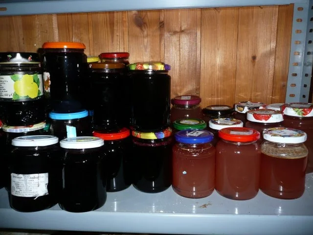 Rezept: Kirsch-Marmelade -- ca 25 Gläser Kirsch-Marmelade -- ca 25 Gläser - Rezept