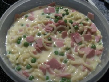 Nudelauflauf mit Erbsen - Rezept