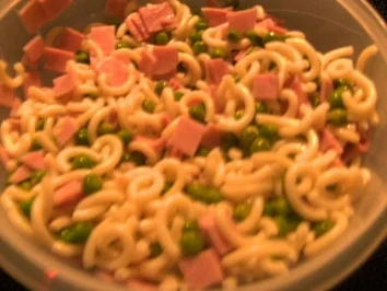 Nudelauflauf mit Erbsen - Rezept - Bild Nr. 3