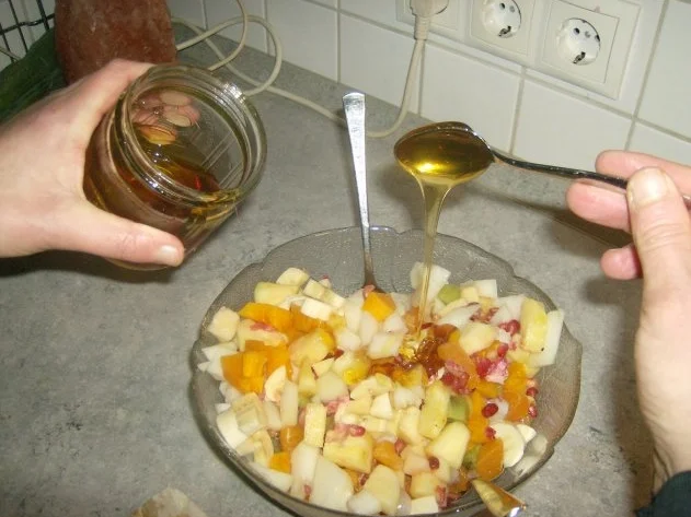 Obstsalat mit Schuß - Rezept - Bild Nr. 7