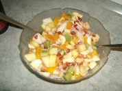 Obstsalat mit Schuß - Rezept