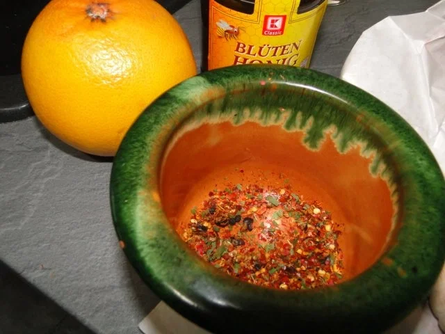 Forellenfilet gebeizt (Idee hatte ich von Lakritzschneggsche) bei mir asiatisch angehaucht - Rezept - Bild Nr. 8