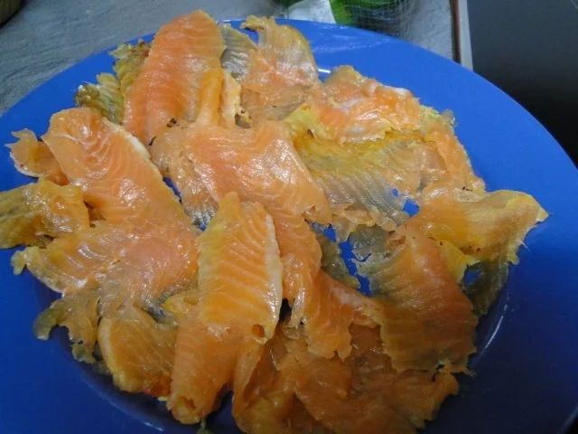 Forellenfilet gebeizt (Idee hatte ich von Lakritzschneggsche) bei mir asiatisch angehaucht - Rezept - Bild Nr. 2