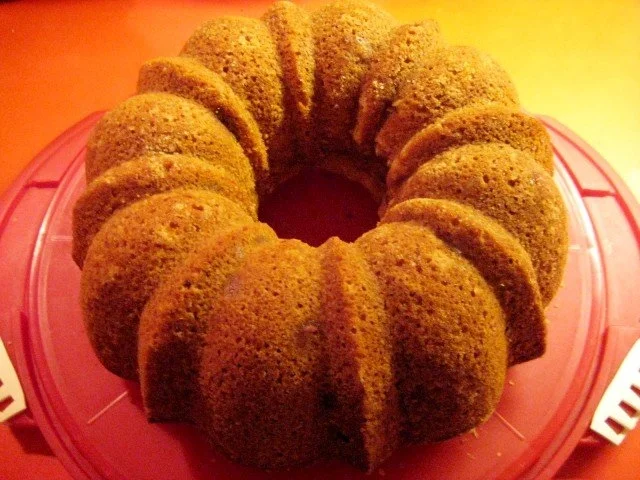 Rezept: Gugelhupf mit Sauerkirschen Bild Nr. 11 Gugelhupf mit Sauerkirschen - Rezept - Bild Nr. 11