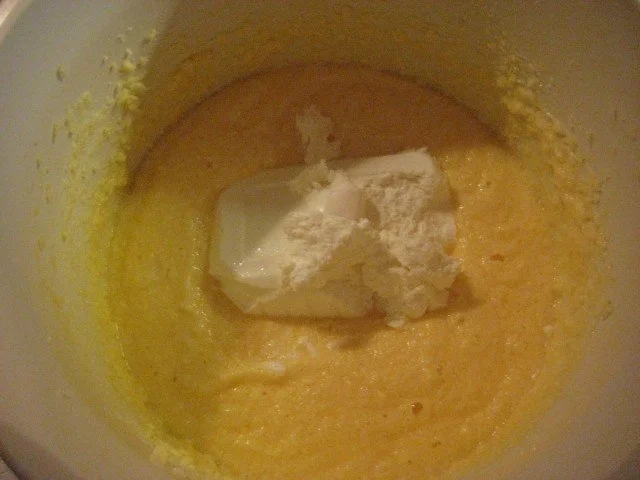 Rezept: Gugelhupf mit Sauerkirschen Bild Nr. 5 Gugelhupf mit Sauerkirschen - Rezept - Bild Nr. 5