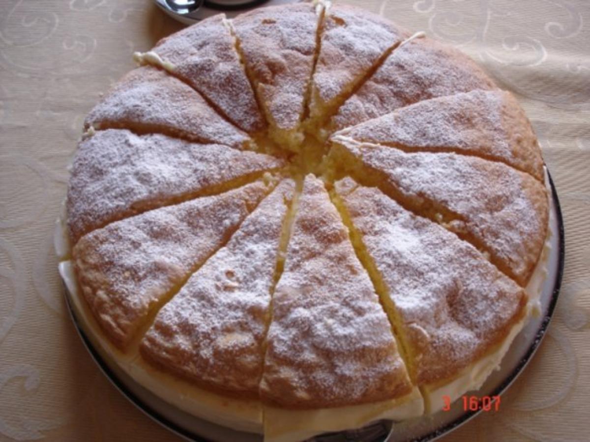 Bilder für Käse-Sahne-Torte - Rezept