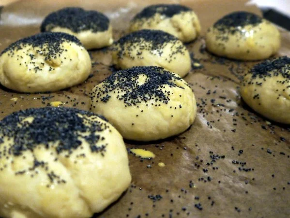 Rezept: Mohn-Brötchen Bild Nr. 7 Mohn-Brötchen - Rezept - Bild Nr. 7