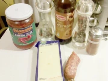 Nudeln: Rollinis mit Knobi-Knacker - Rezept - Bild Nr. 3