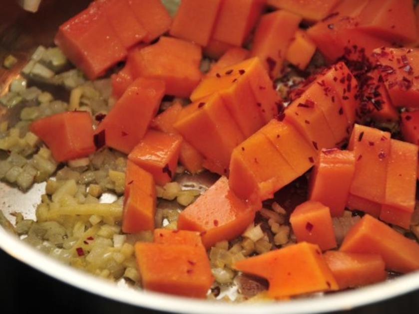 Papaya Kokos Suppe mit Garnelen - einfach - von tonka