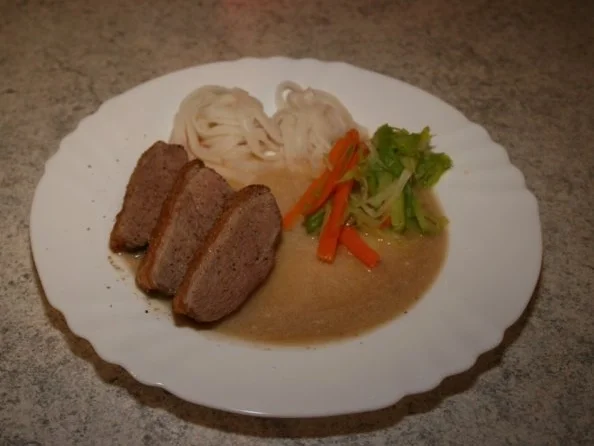 Entenbrust mit Kokos-Ingwersauce - Rezept