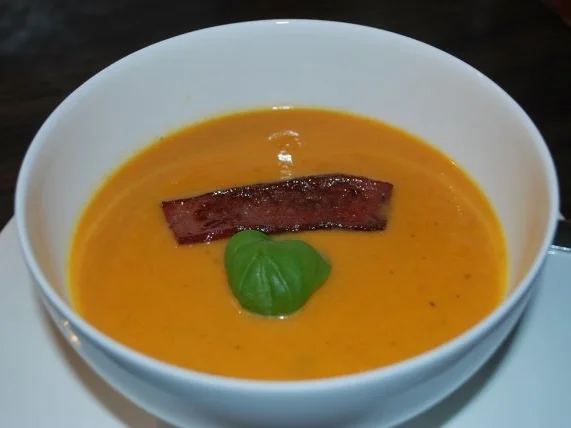 Süßkartoffel-Möhren-Suppe mit Cabanossi-Streifen - Rezept - Bild Nr. 2