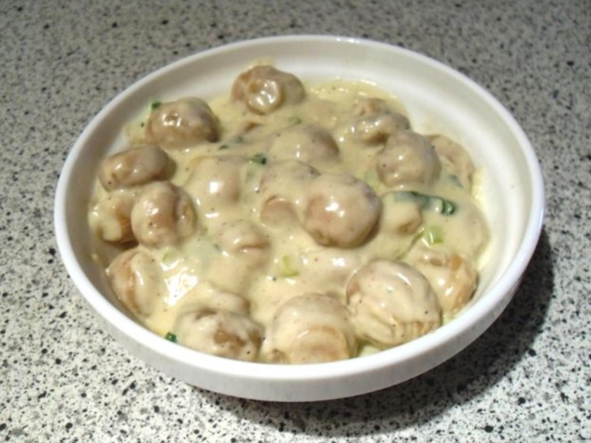 Champignons in Frischkäse Rahm Sauce / Champignon Pfanne - schnell ...
