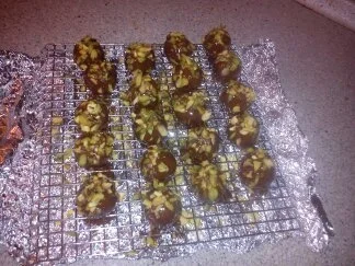 Marzipan-Pistazien-Pralinen - Rezept - Bild Nr. 2