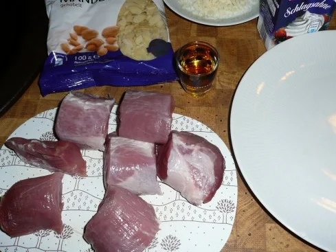 Lendchen-Medaillons in Mandel-Sahnesoße - Rezept - Bild Nr. 2