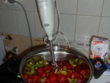 Erdbeere-Kiwi-Marmelade - Rezept - Bild Nr. 5