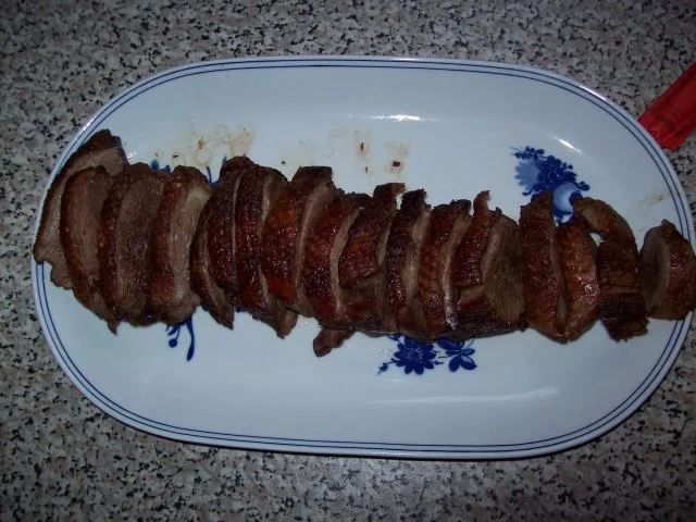 Rezept: Gänsebrust mit Reis und asiatischen Gemüse Gänsebrust mit Reis und asiatischen Gemüse - Rezept