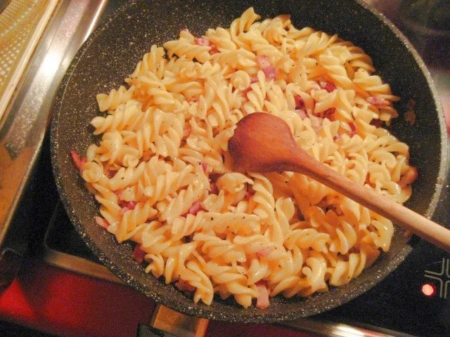 Rezept: Schinkennudel Bild Nr. 5 Schinkennudel - Rezept - Bild Nr. 5