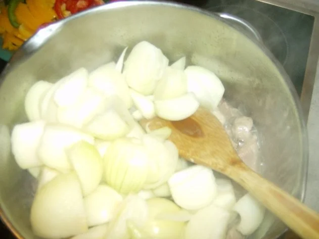 Knofi- Chilli Gulasch - Rezept - Bild Nr. 5