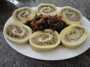 Knödel Roullade - extravagant gefüllt - Rezept