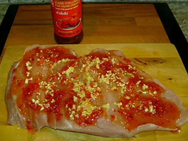 Rezept: Putenbrust-Rollbraten leicht asiatisch angehaucht Bild Nr. 2 Putenbrust-Rollbraten leicht asiatisch angehaucht - Rezept - Bild Nr. 2