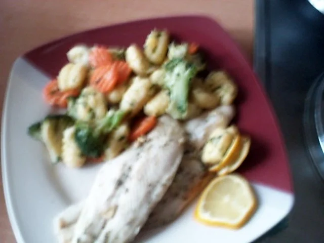 Rezept: Pangasiusfilet aus dem Backofen mit Gemüsegnocci Bild Nr. 5 Pangasiusfilet aus dem Backofen mit Gemüsegnocci - Rezept - Bild Nr. 5