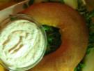 "Pizzawurst" mit Salat .. und einen Dip.. - Rezept