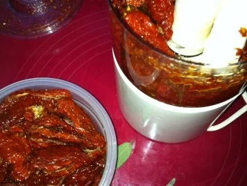 "Pizzawurst" mit Salat .. und einen Dip.. - Rezept - Bild Nr. 7