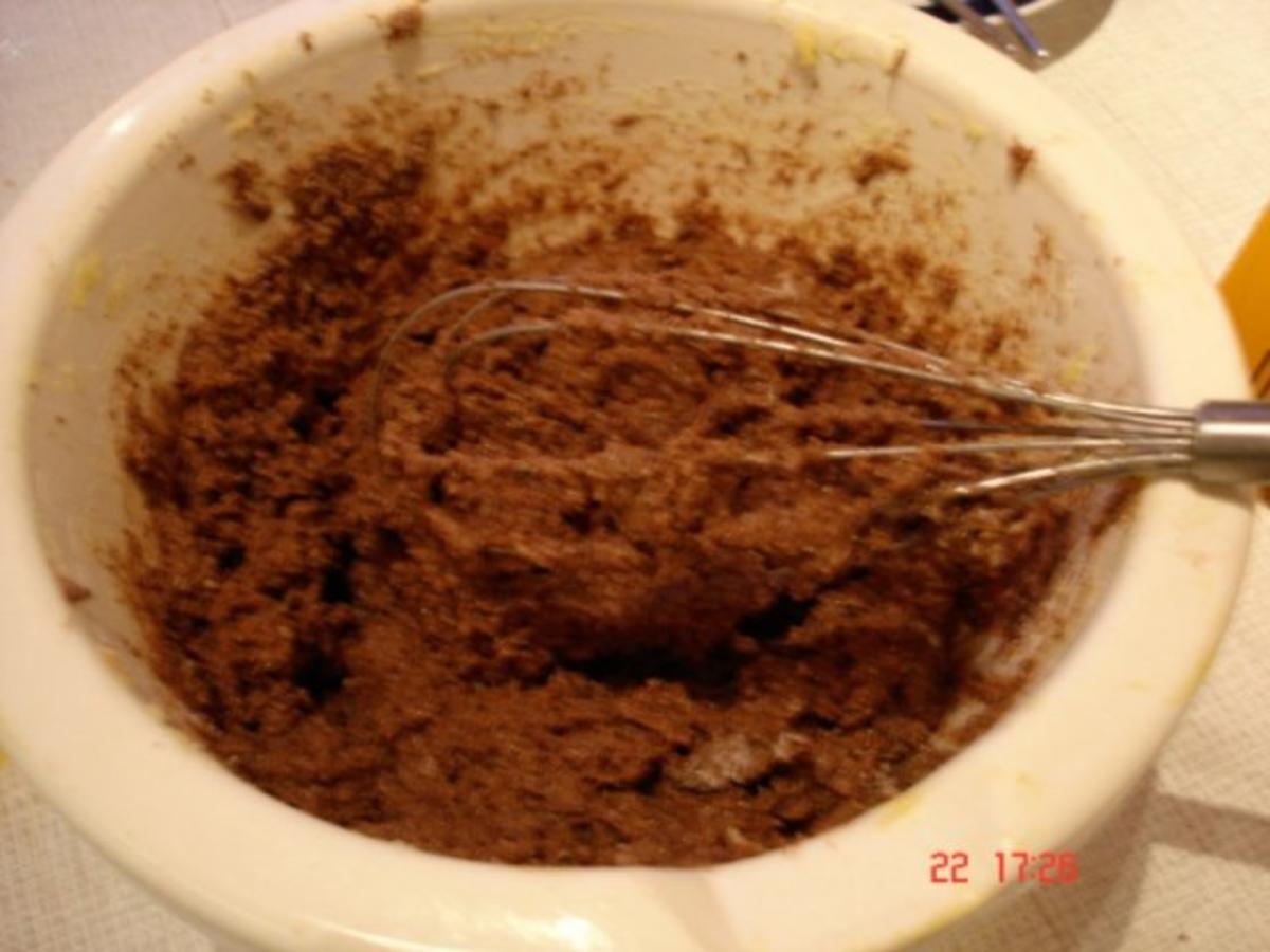 Nussiger Schokoladenkuchen - Rezept - Bild Nr. 10