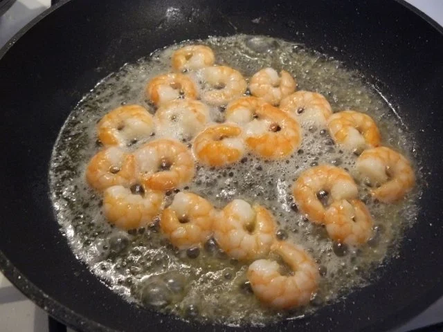 Pestospaghetti mit Shrimps - Rezept - Bild Nr. 4