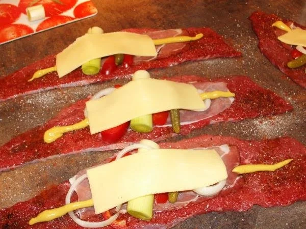 Michis Rinderrouladen oder wie ich sage Wundertüten - Rezept - Bild Nr. 3