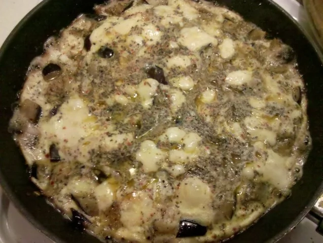 Eier: Käse-Aubergine-Omelett â la Gudrun - Rezept - Bild Nr. 6