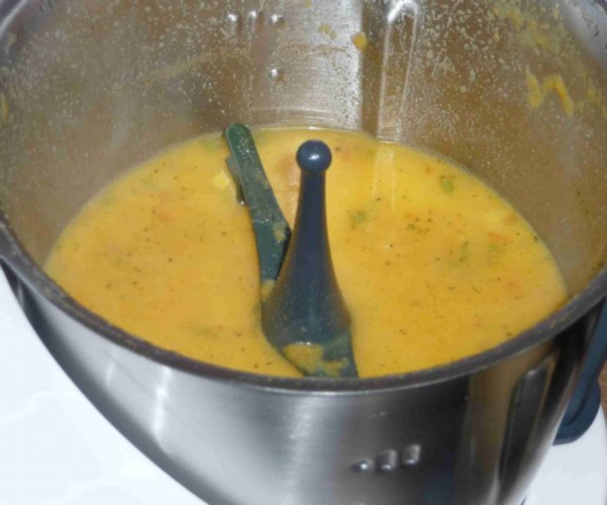 Küchenfee - Rezepte : Schnelle Kürbissuppe - Rezept - Bild Nr. 3