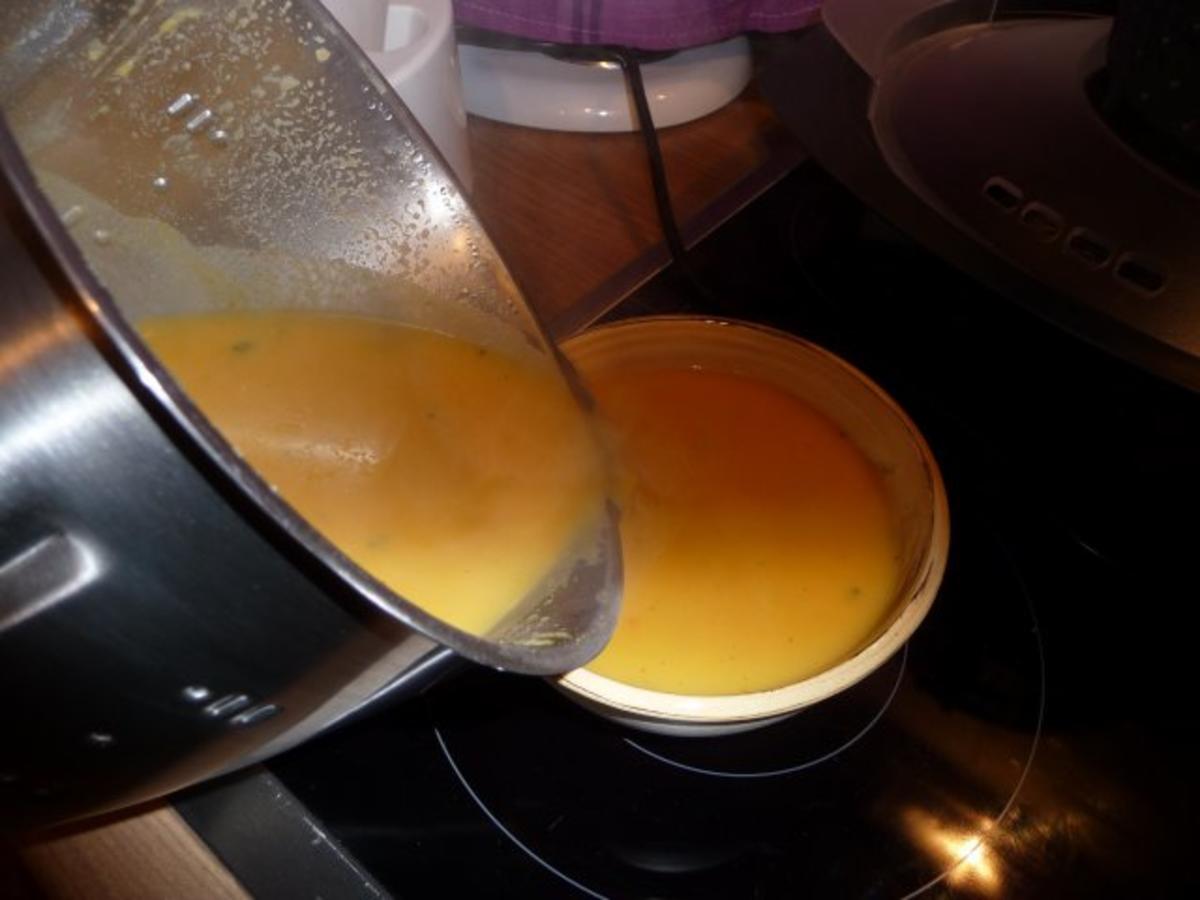 Küchenfee - Rezepte : Schnelle Kürbissuppe - Rezept - Bild Nr. 4