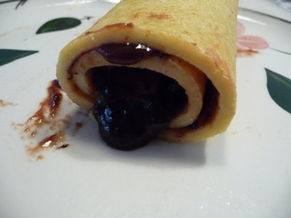 Eiergerichte : Pfannkuchen mit Pflaumenmus oder Quitten Apfelmus ...