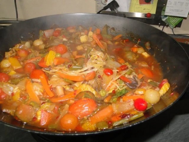 Thai-Wokgericht: Vegetarische Platte in Oestersauce - Rezept - Bild Nr. 11