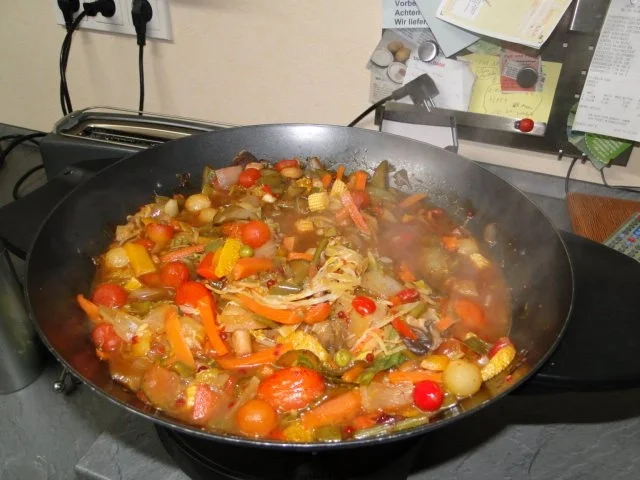 Thai-Wokgericht: Vegetarische Platte in Oestersauce - Rezept - Bild Nr. 12