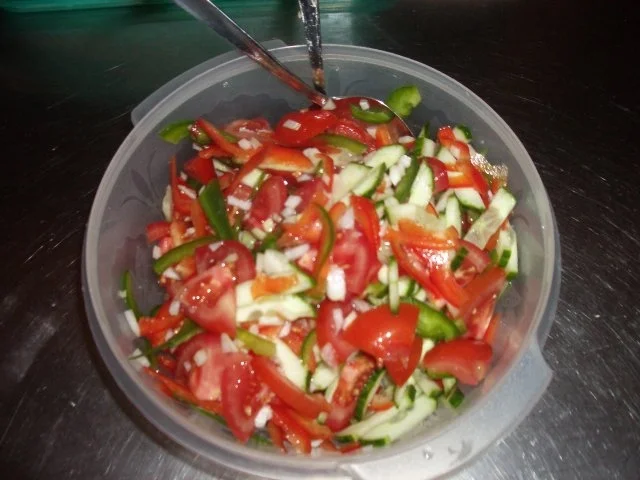 Schopskasalat - Rezept - Bild Nr. 3