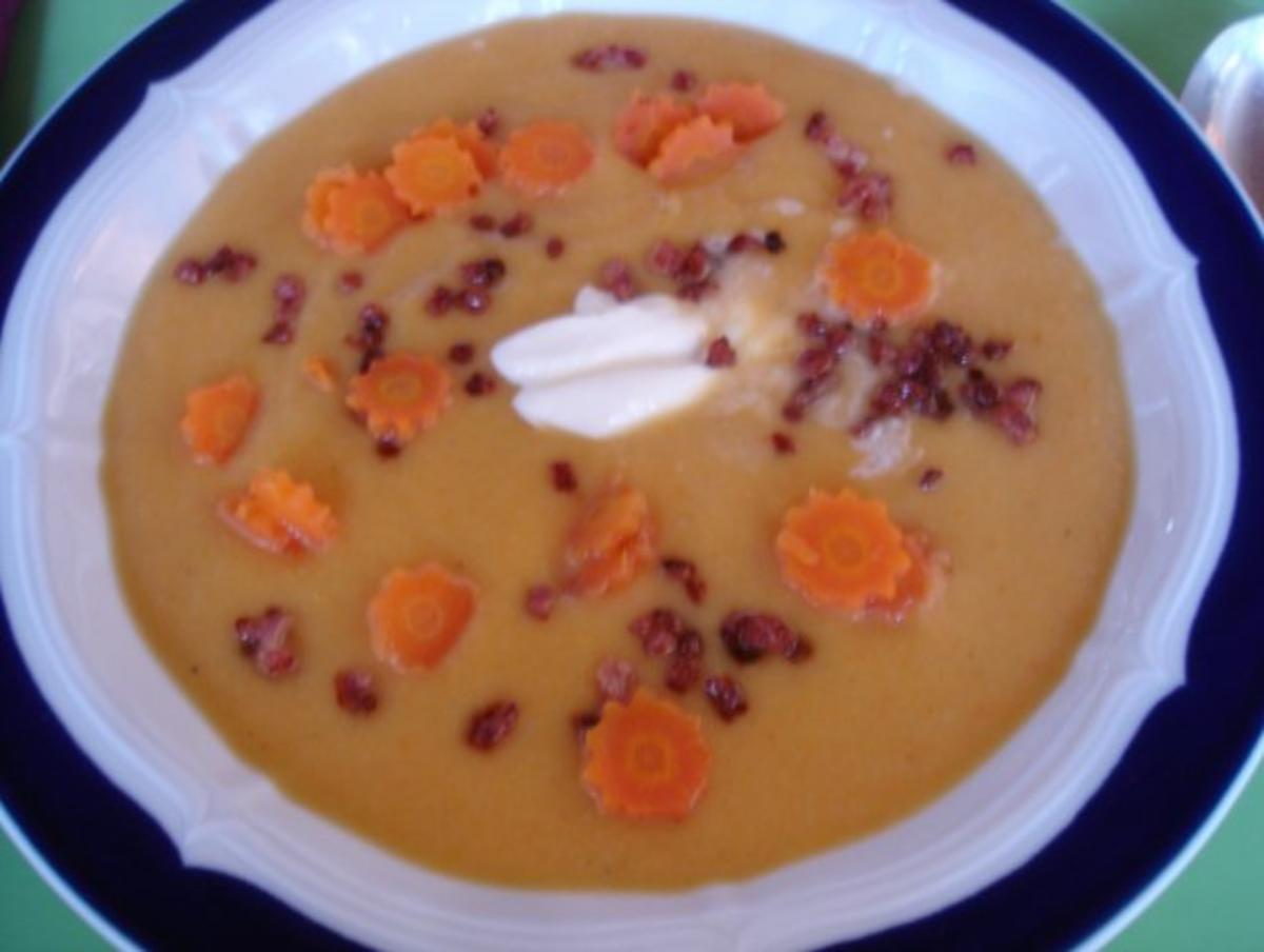 Sellerie-Möhren-Suppe - Rezept mit Bild - kochbar.de