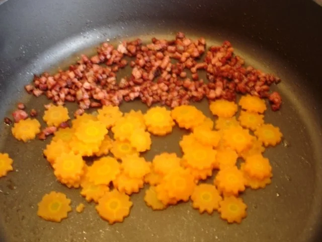 Rezept: Sellerie-Möhren-Suppe Bild Nr. 8 Sellerie-Möhren-Suppe - Rezept - Bild Nr. 8