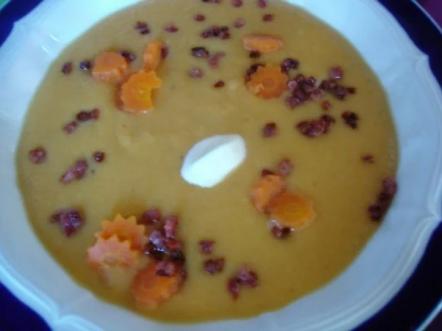 Rezept: Sellerie-Möhren-Suppe Bild Nr. 13 Sellerie-Möhren-Suppe - Rezept - Bild Nr. 13