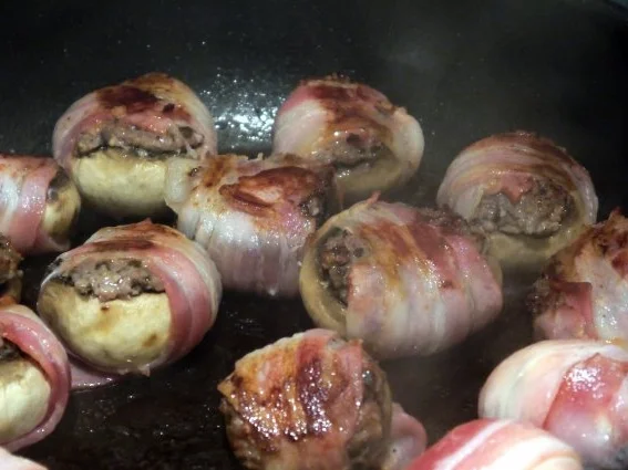 Rezept: Champignonpäckchen Bild Nr. 7 Champignonpäckchen - Rezept - Bild Nr. 7