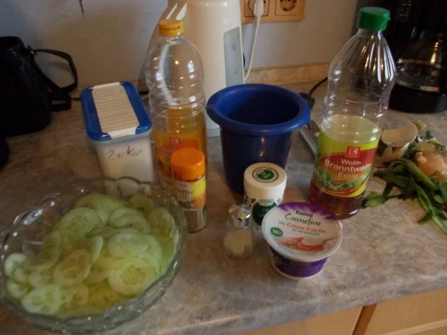 Rezept: TINA`S *Rheinischer* Gurkensalat Bild Nr. 2 TINA`S *Rheinischer* Gurkensalat - Rezept - Bild Nr. 2